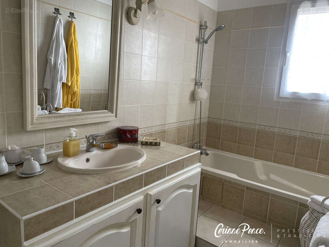 Sernhac villa familiale quartier residentiel piscine corinne ponce immobilier - photo 16