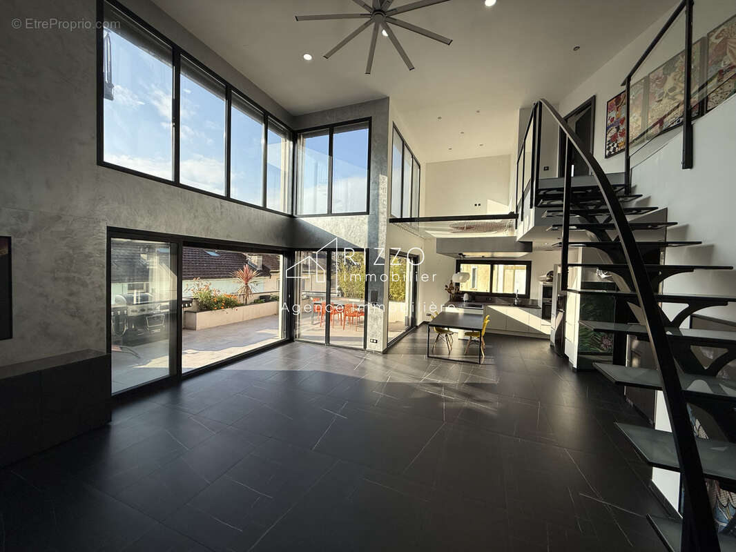 Appartement à LANCRANS
