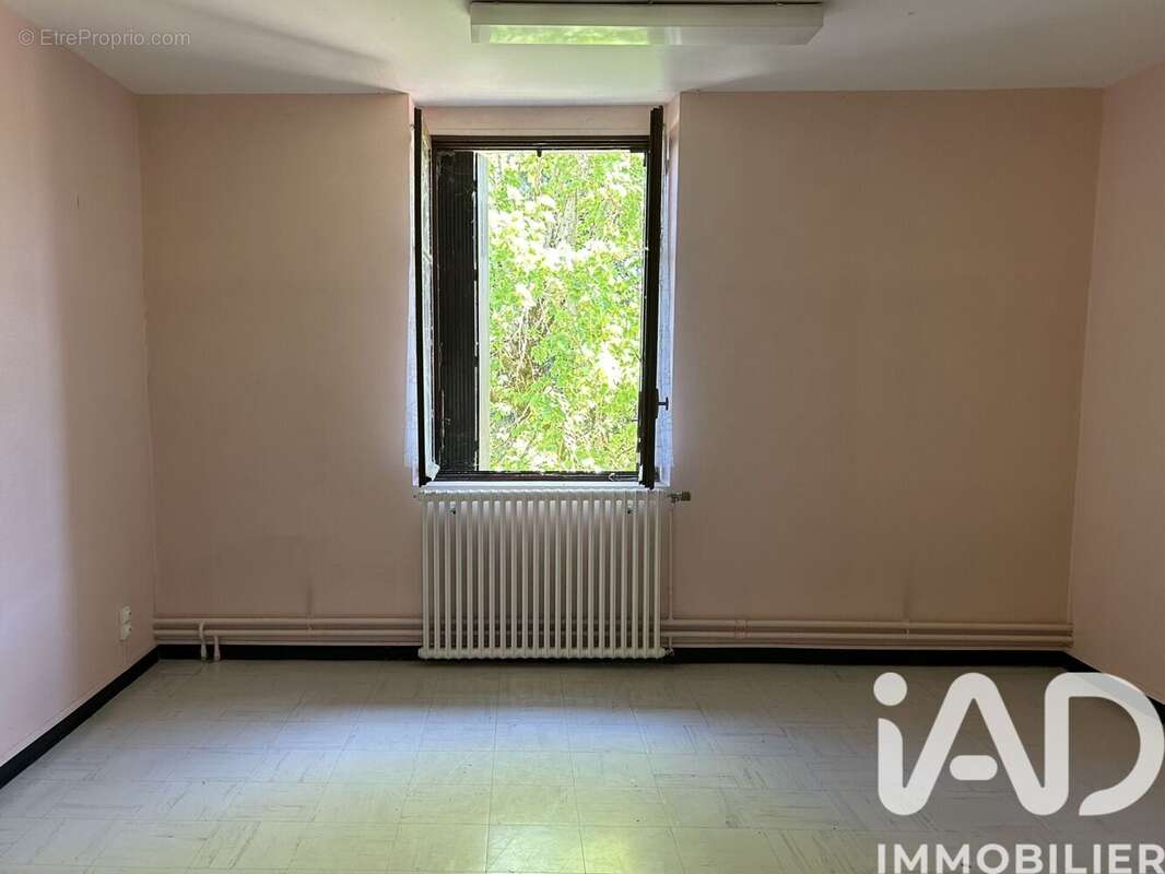 Photo 7 - Maison à CONFOLENS