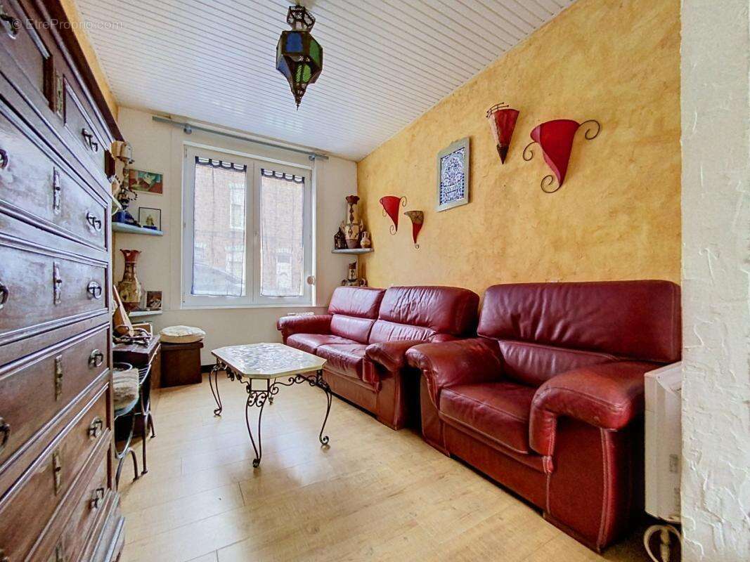 Maison à ARMENTIERES