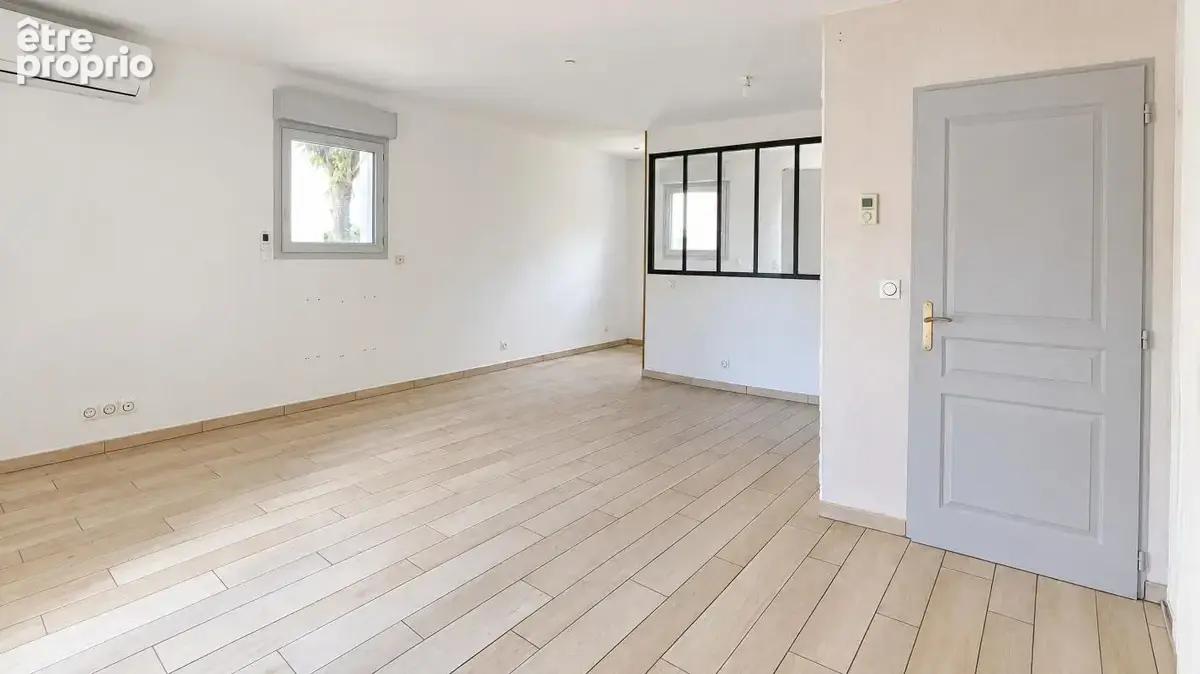 Maison - 4 Chambres - Garage - Jardin - Abri de jardin - Proche commodités - photo 8