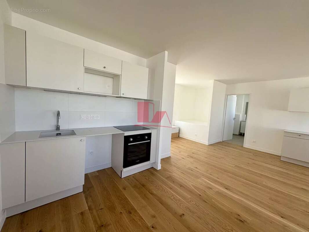 Appartement à ISSY-LES-MOULINEAUX
