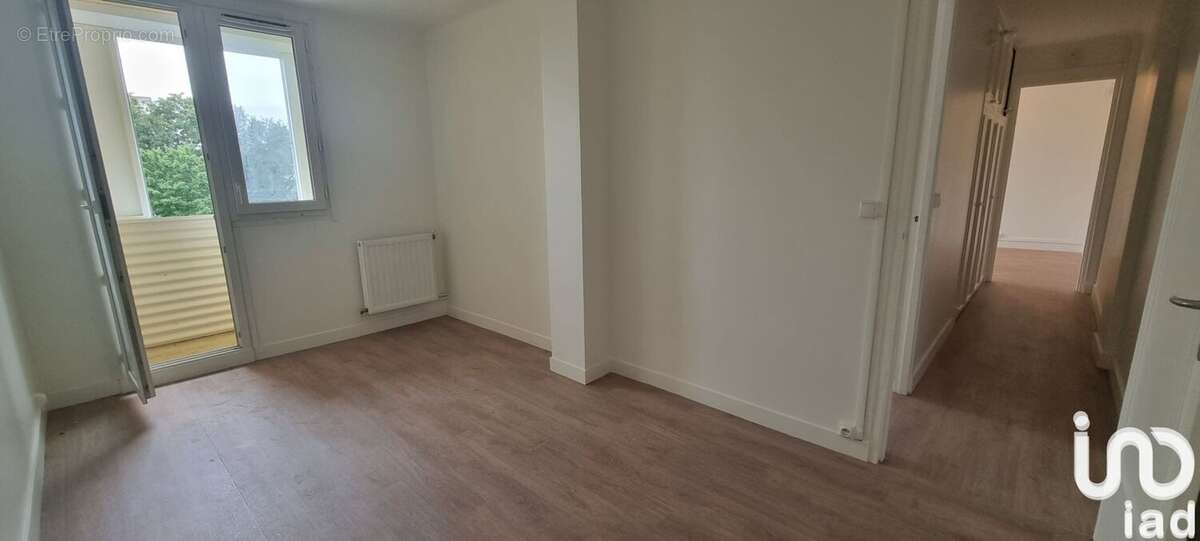 Photo 8 - Appartement à VILLIERS-LE-BEL