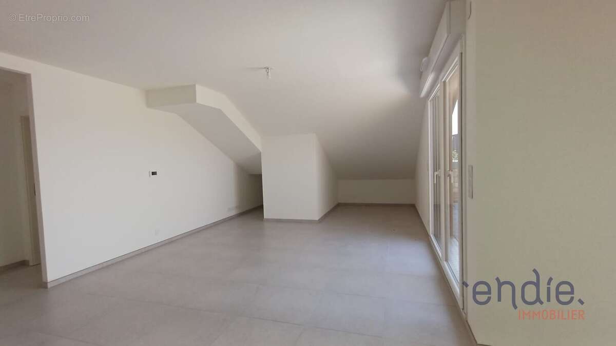 ROSENAU  Superbe appartement 3 pièces au dernier étage  62,13 m² habitables et 91,48 m² au sol - photo 12