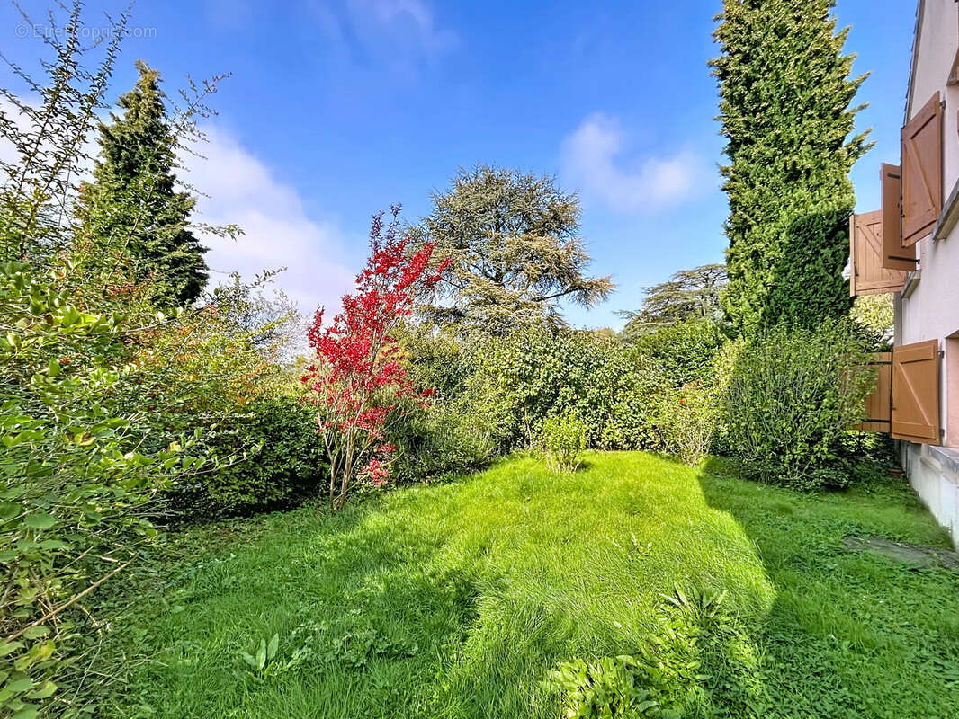 Maison à FRANCHEVILLE