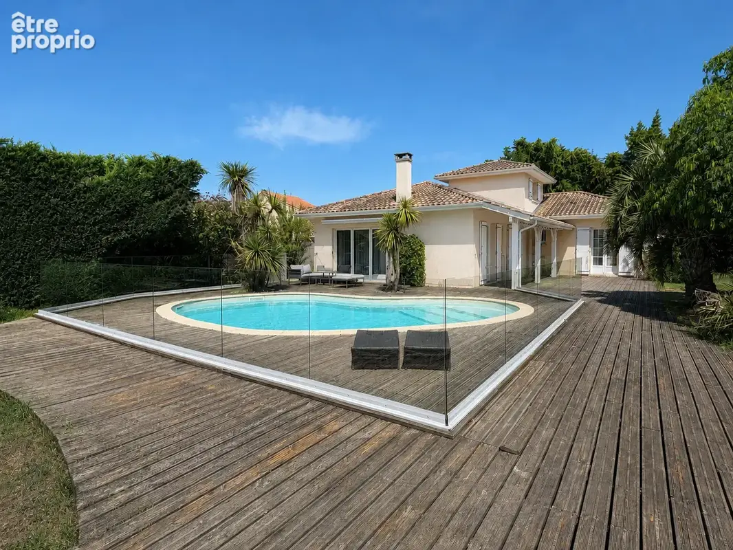 Maison familiale avec piscine et grand terrain à La Teste-de-Buch - Bassin d'Arcachon - photo 5