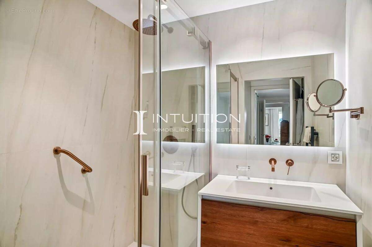 Appartement 3/4 pièces, vue mer, grande terrasse, au calme, copropriété intimiste - photo 8