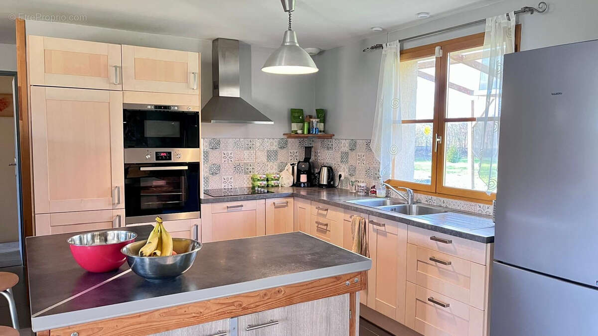 Maison à BRAY-SUR-SEINE