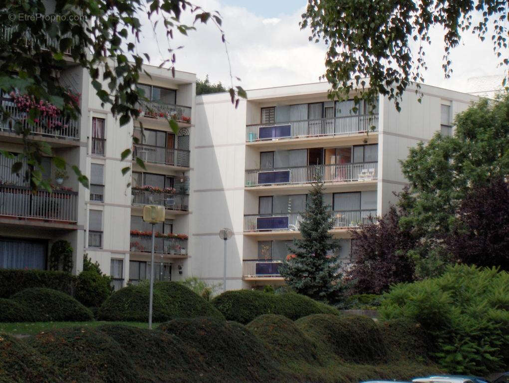 Appartement à TORCY