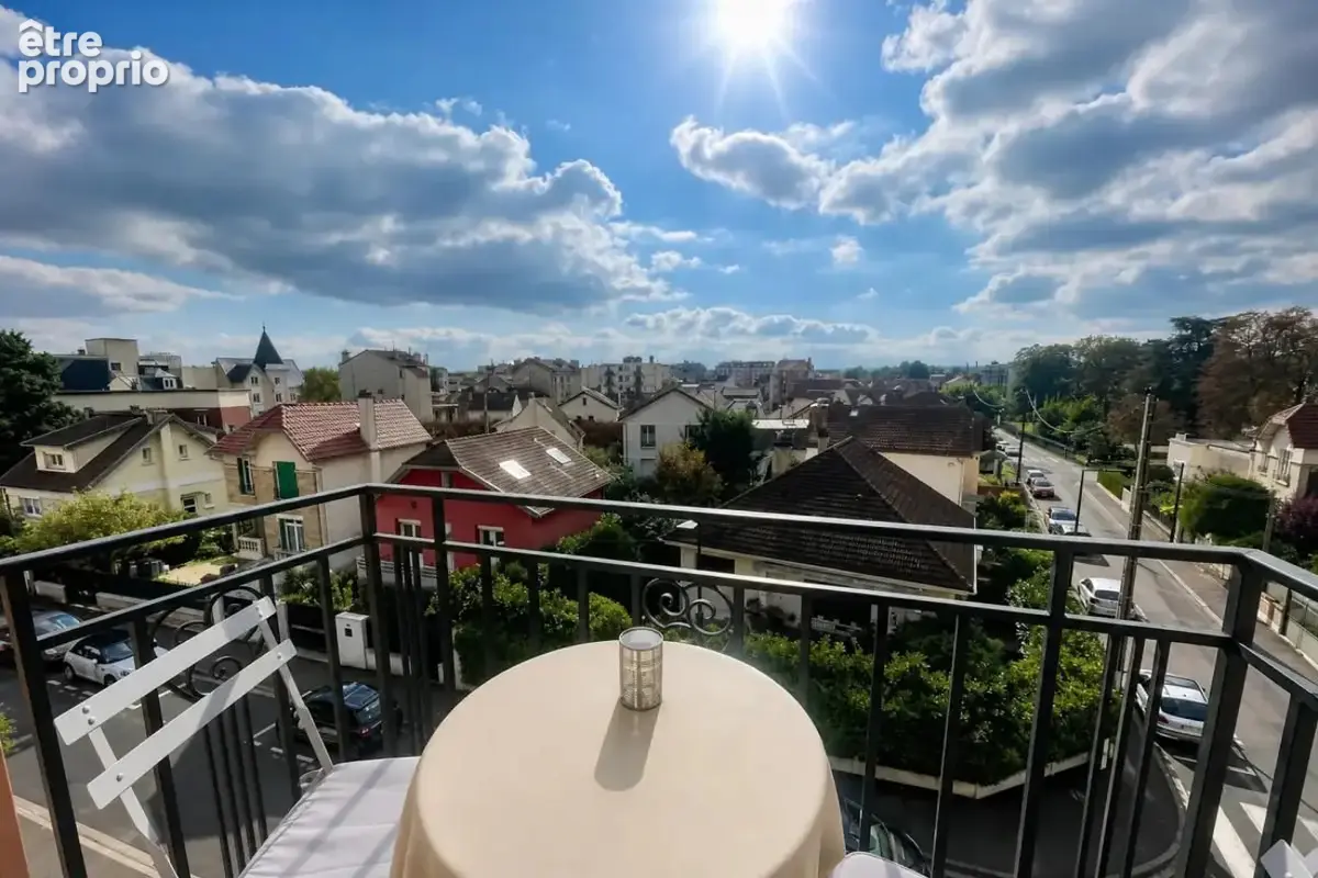 Appartement à SARTROUVILLE