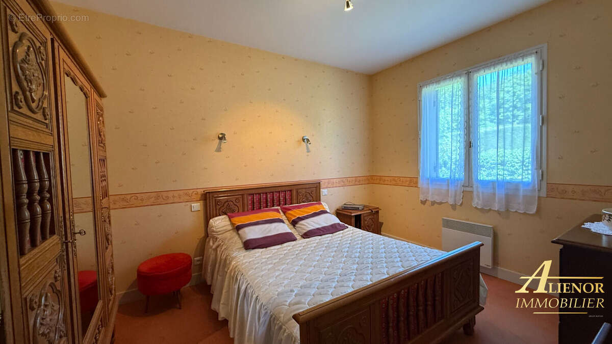 Boulazac - Maison familiale 179 m² avec jardin clos - photo 11