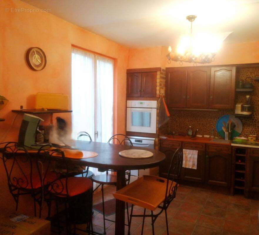 Maison à SAINT-MARTIN-LA-GARENNE