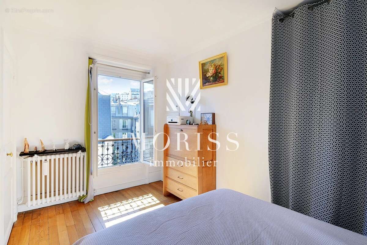 Appartement à PARIS-11E