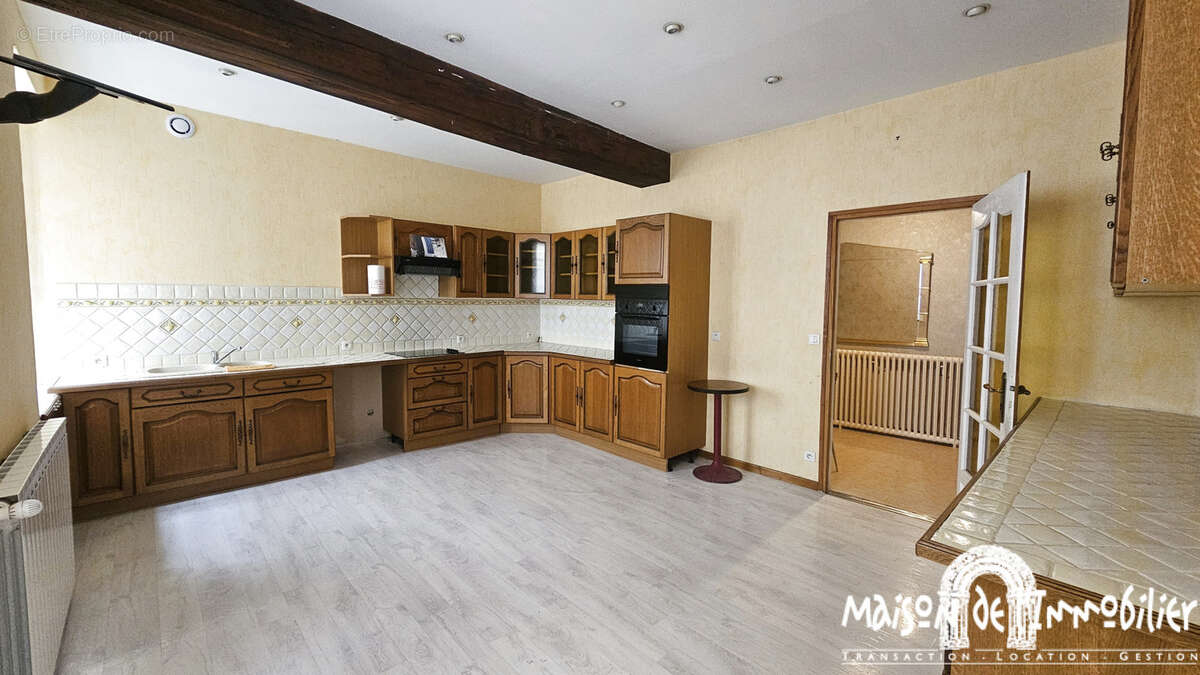 Appartement à COGNAC