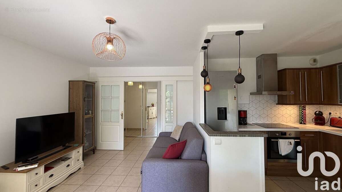 Photo 2 - Appartement à SIX-FOURS-LES-PLAGES