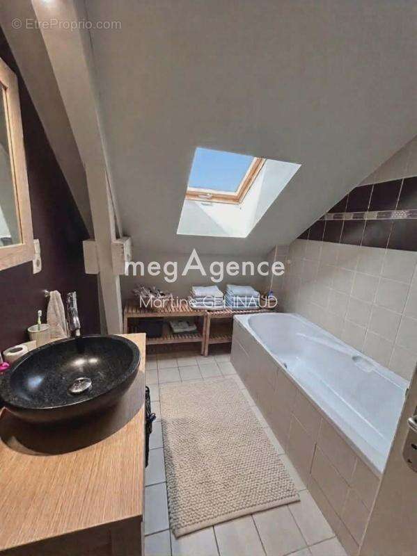 Maison à Chambery  - photo 9
