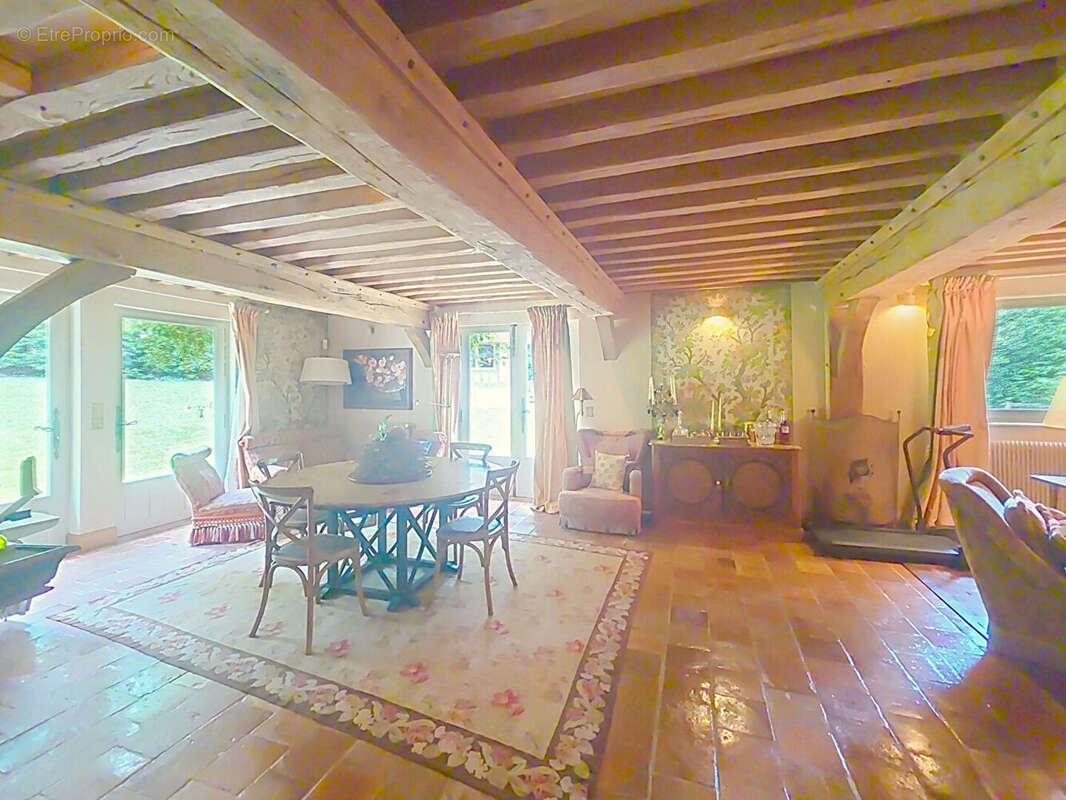 Maison à SAINT-GATIEN-DES-BOIS