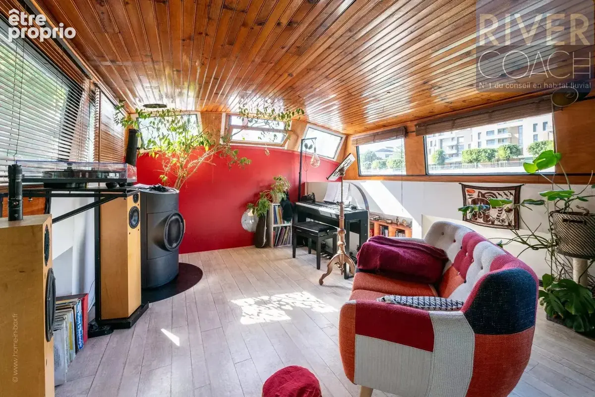 Vivre autrement : belle péniche navigante avec 4 chambres et terrasse à Saint-Maur - photo 6