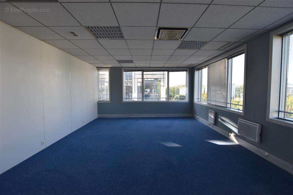 Commerce à VILLEPINTE