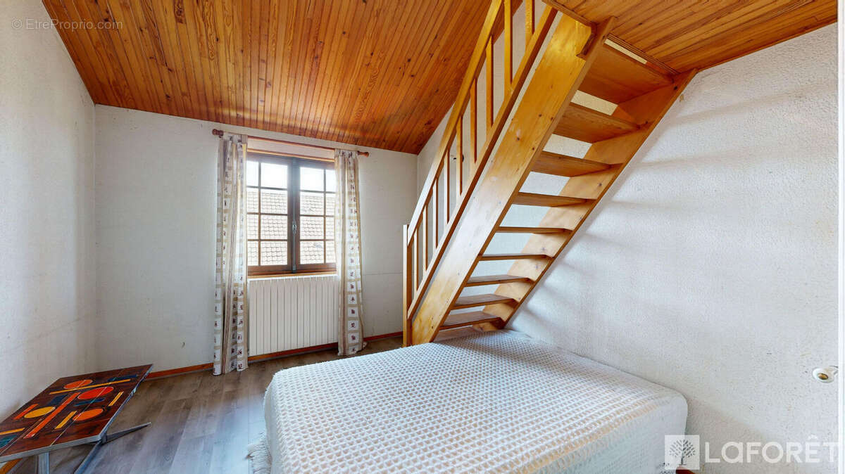 Maison à NEUVY