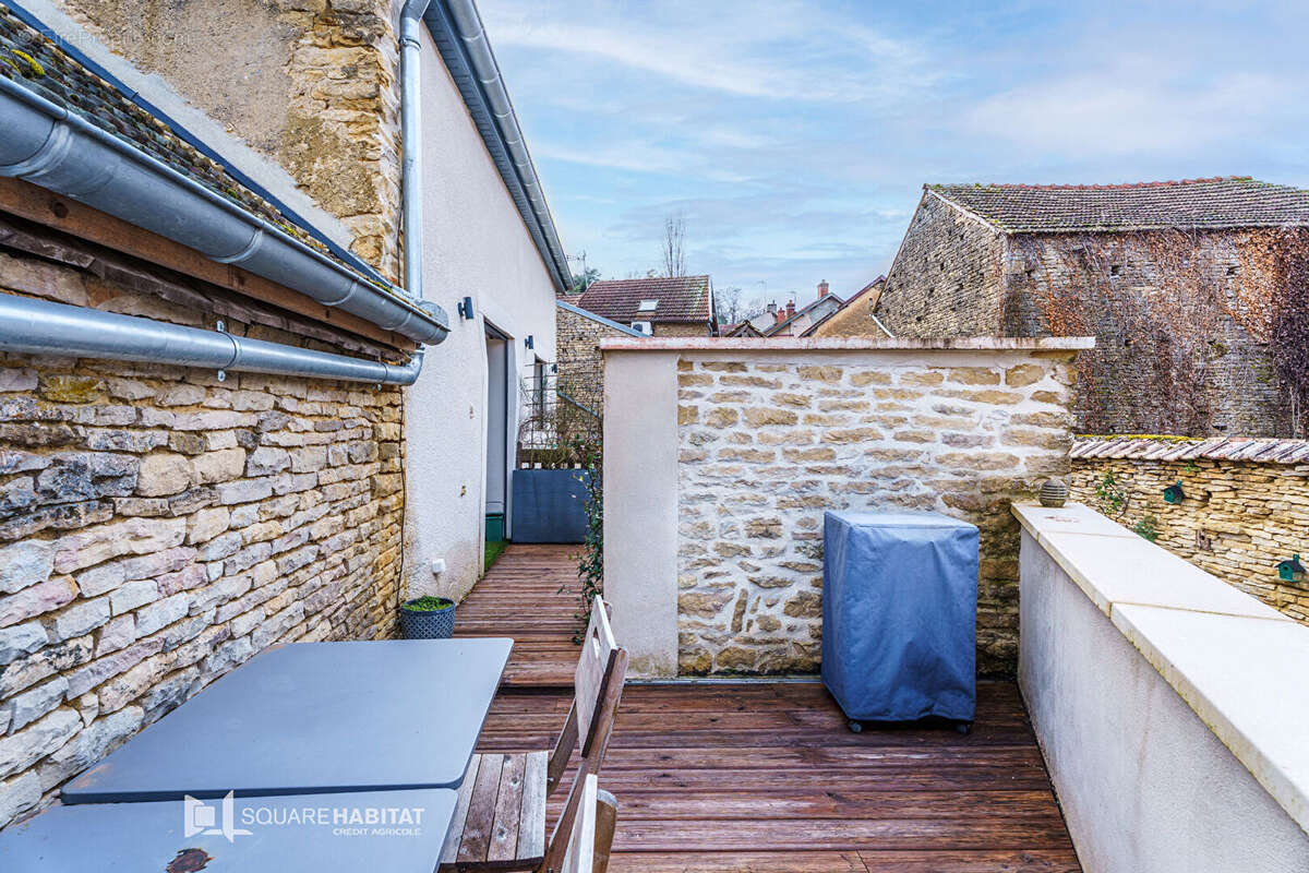 Maison à NUITS-SAINT-GEORGES