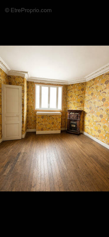 Appartement à PARIS-20E
