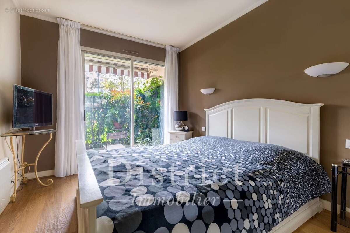 Appartement à ASNIERES-SUR-SEINE