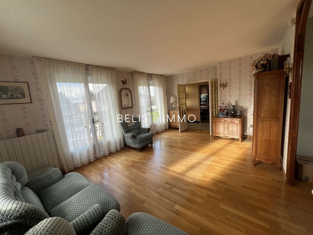 Maison à BALLAN-MIRE