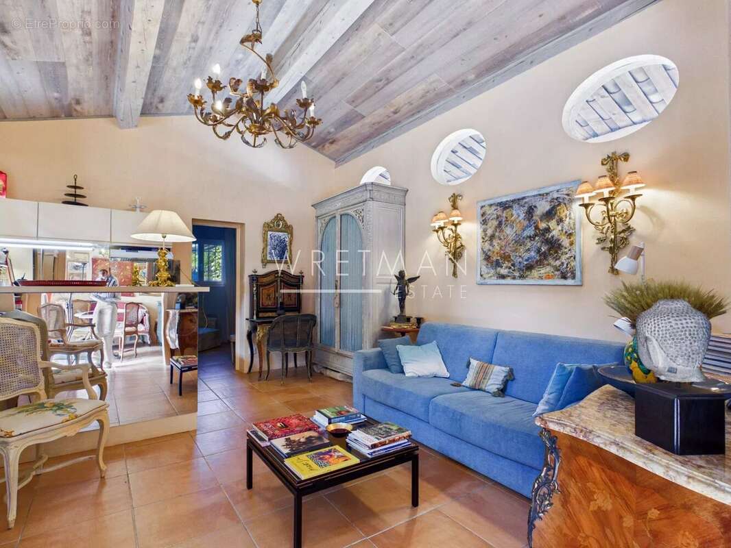 Maison à TOURTOUR