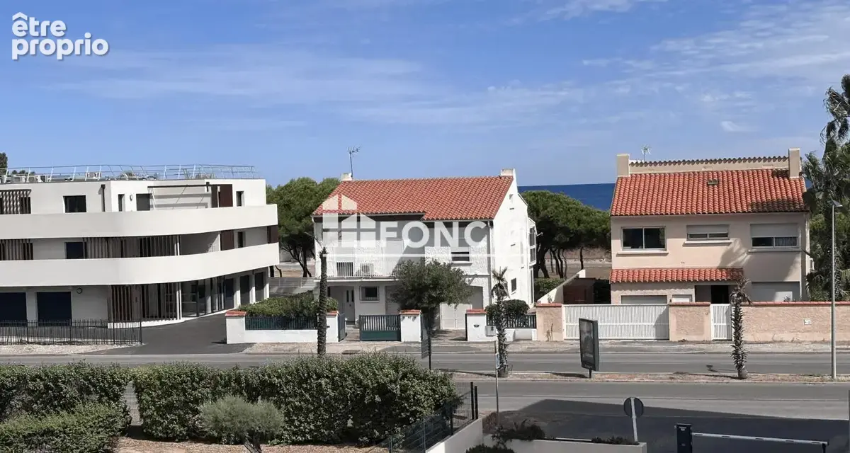  À VENDRE – Appartement T2 Cabine avec Vue Mer – Meublé & Climatisé - photo 3