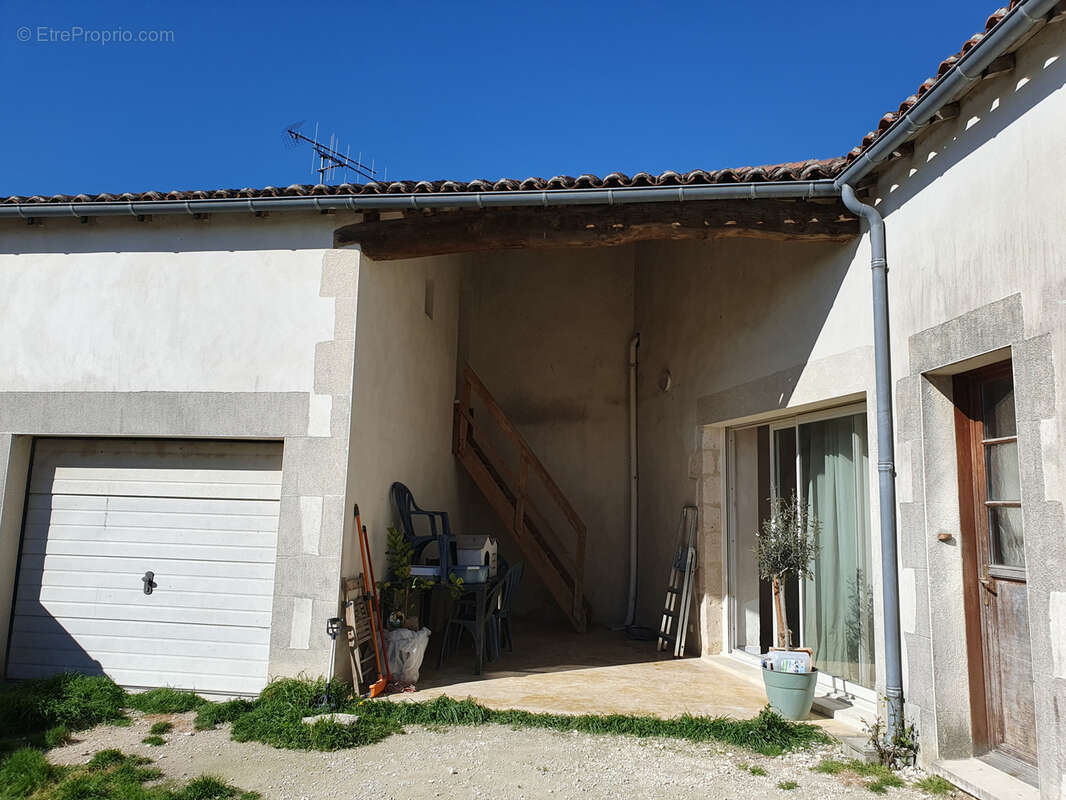 Maison à BRESDON