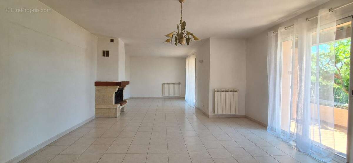 Maison 105 m² à La Ciotat  - photo 5