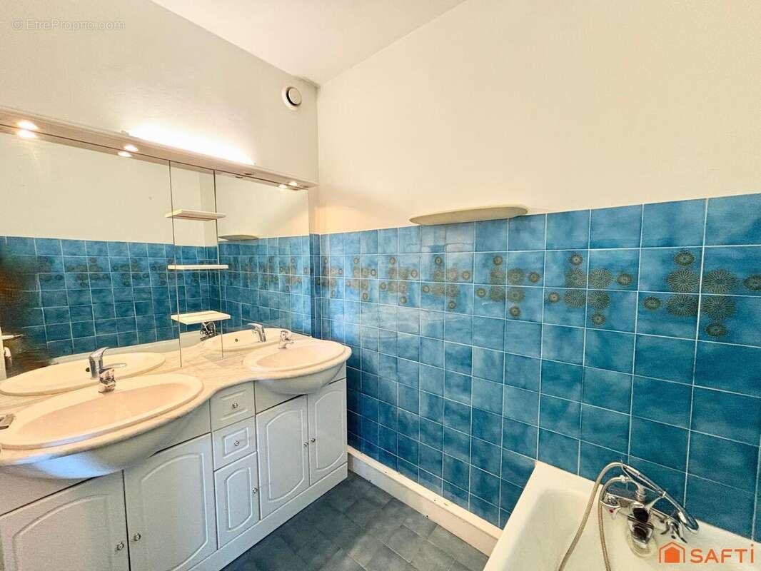 Appartement 54 m² à Avignon  - photo 9