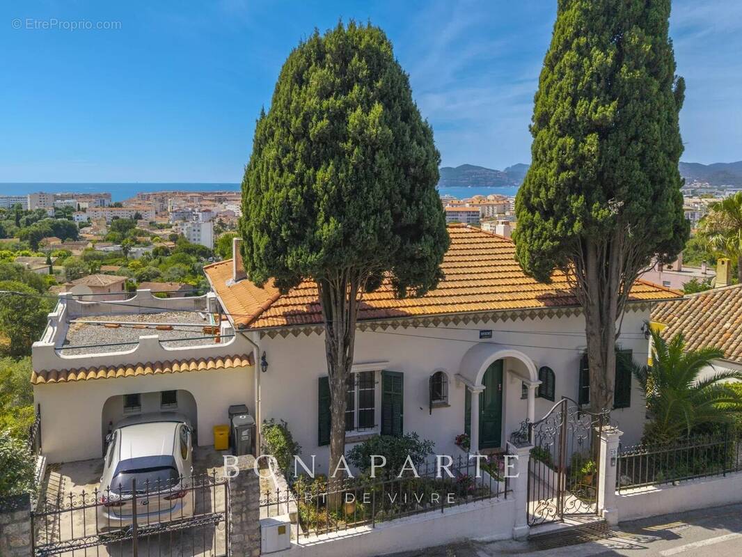 Maison à CANNES
