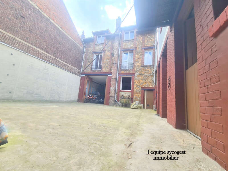 Appartement à NOISY-LE-SEC
