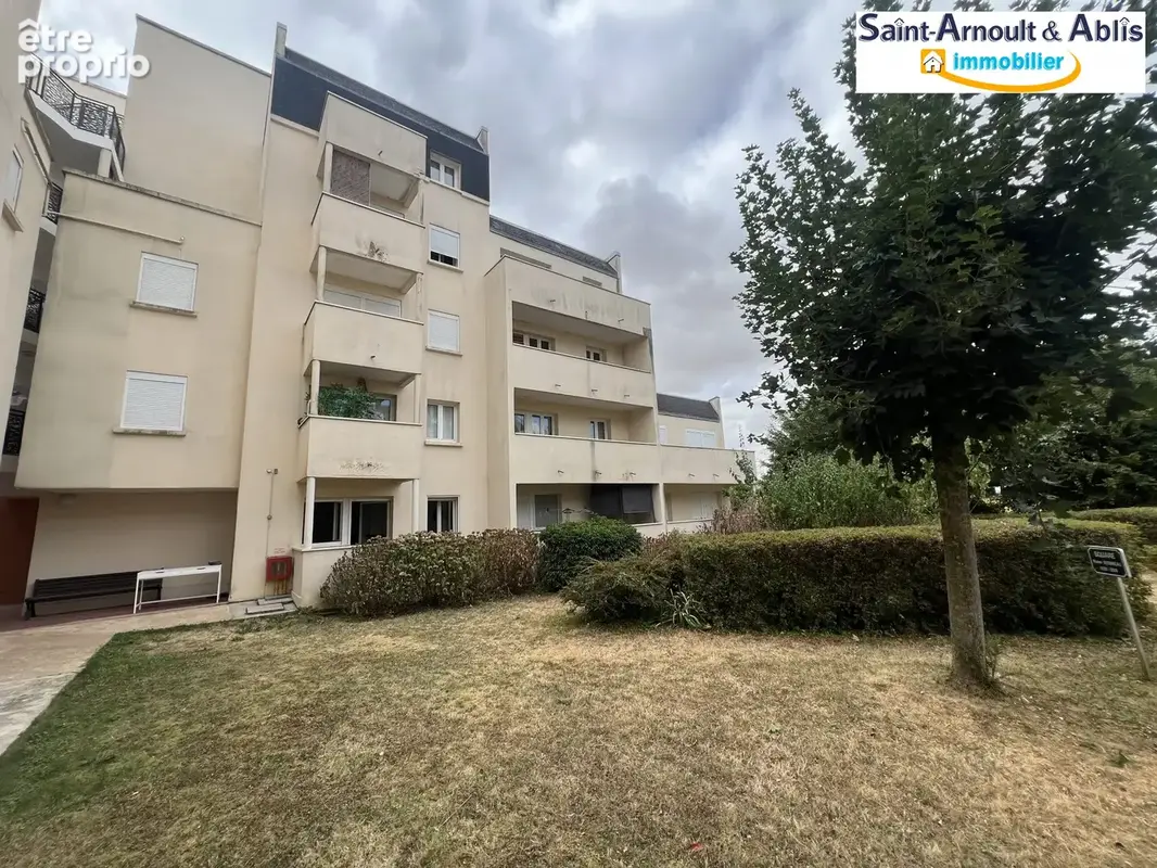 Appartement à LUCE