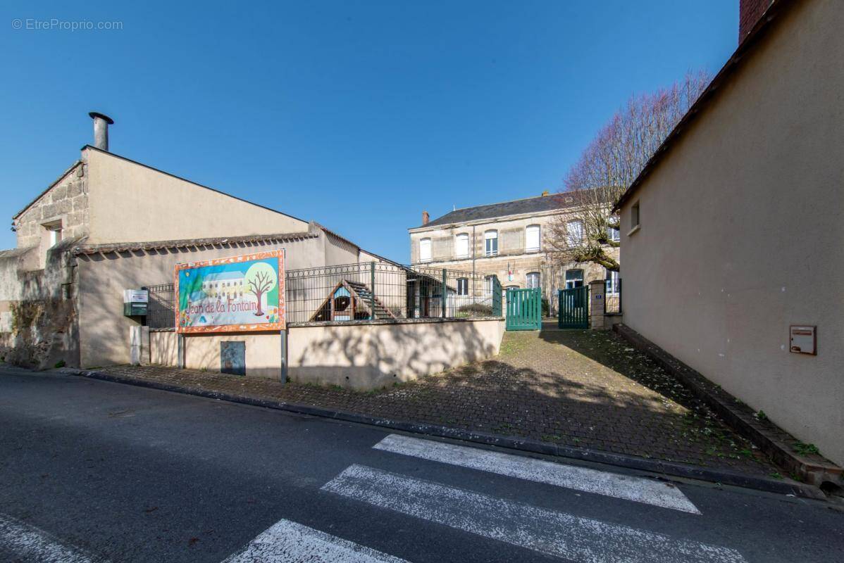 Appartement à VIHIERS