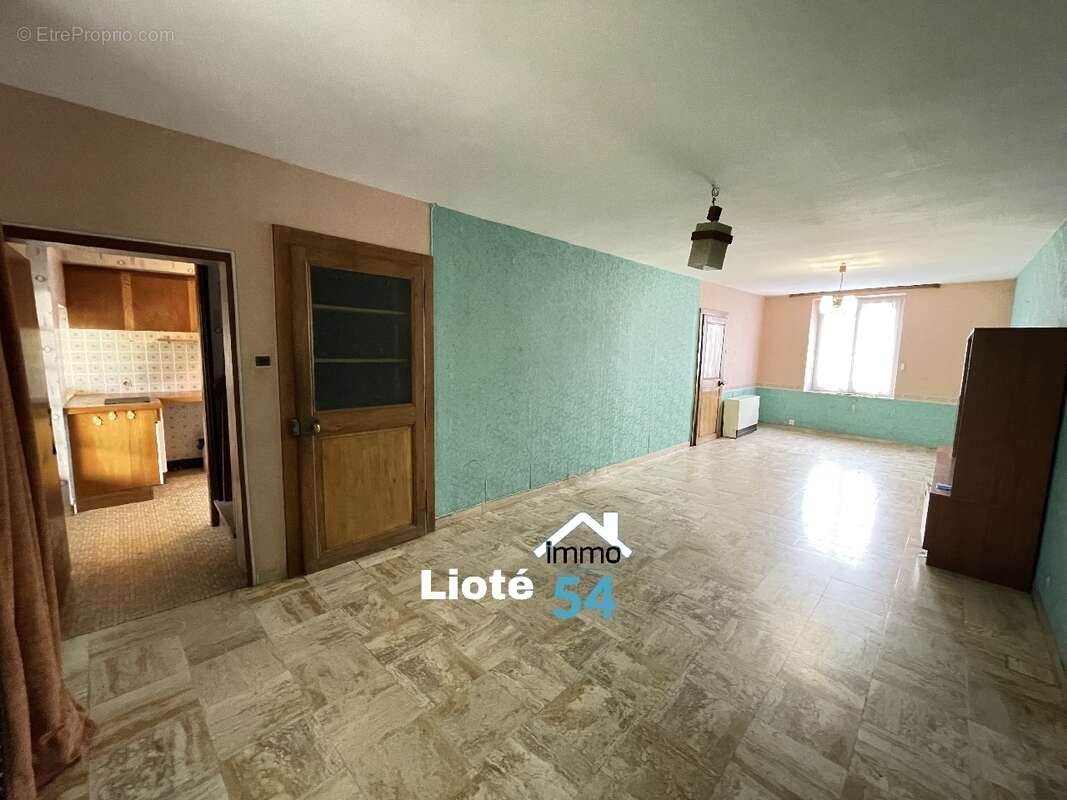 Maison à EINVILLE-AU-JARD