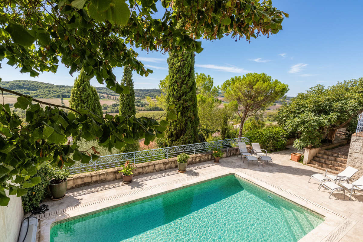 Maison de village avec piscine et jardin - photo 24