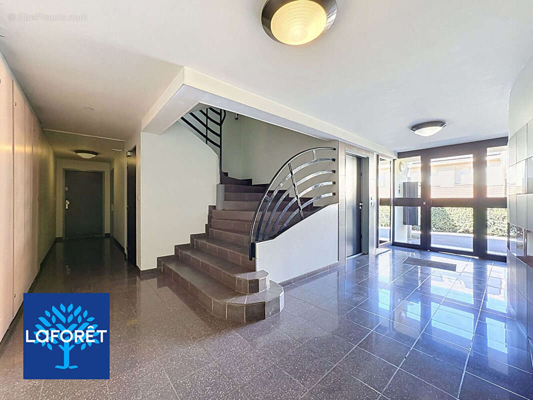 Appartement Evry Courcouronnes 2 pièces 58.32 m2 - photo 8