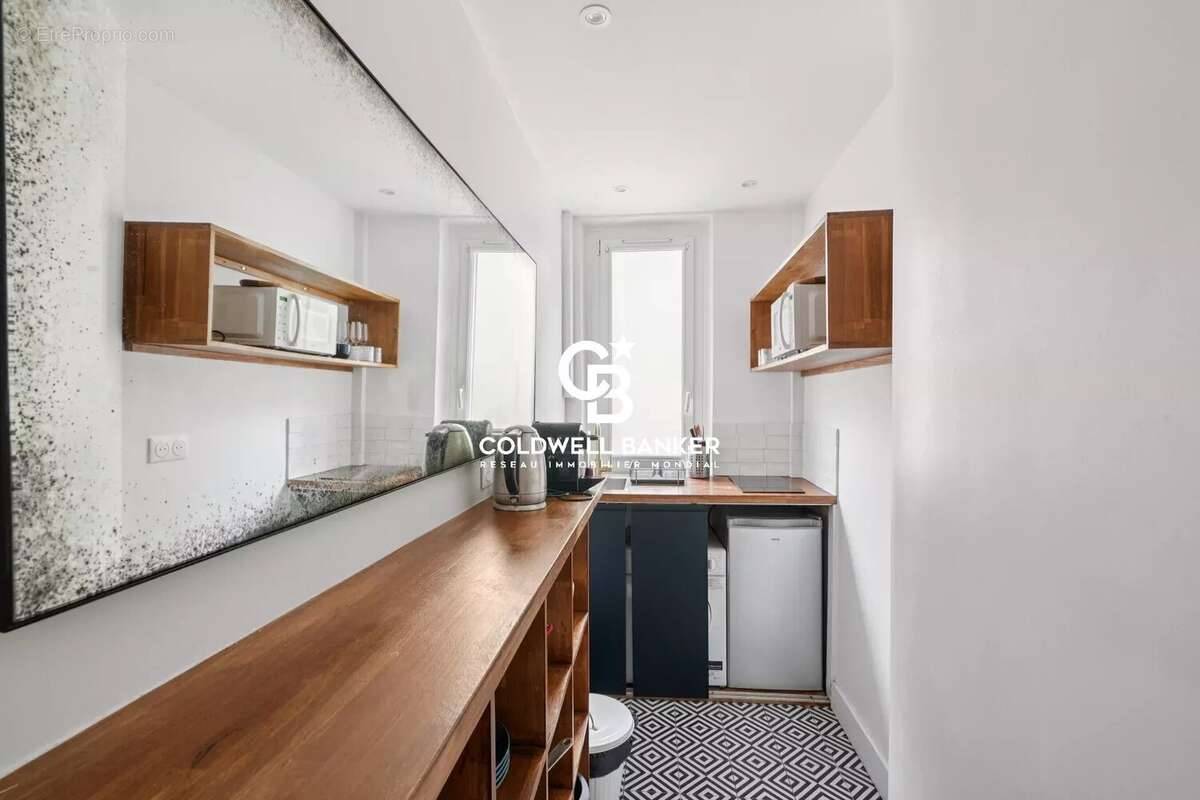 Appartement à PARIS-7E