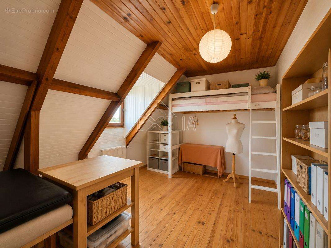 Maison à ROSNY-SUR-SEINE