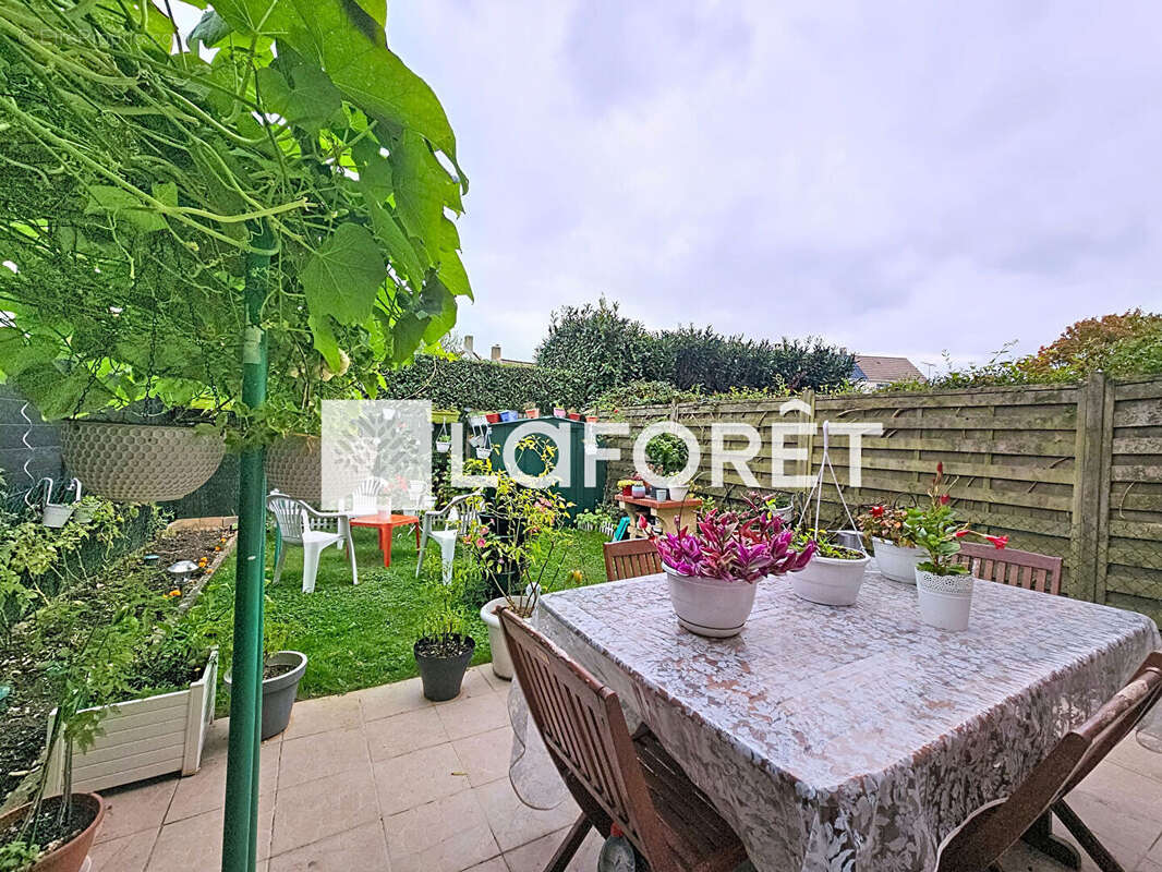 Maison à MOISSY-CRAMAYEL