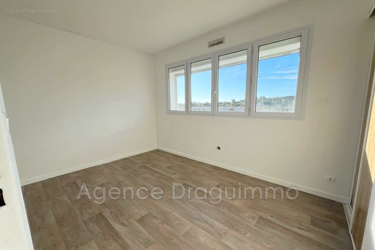 Appartement à DRAGUIGNAN