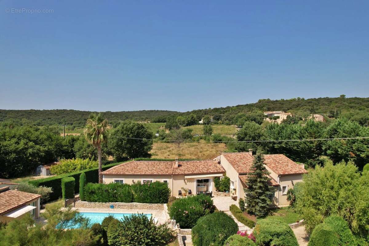Charmante villa au cœur d'un jardin paysagé - photo 11