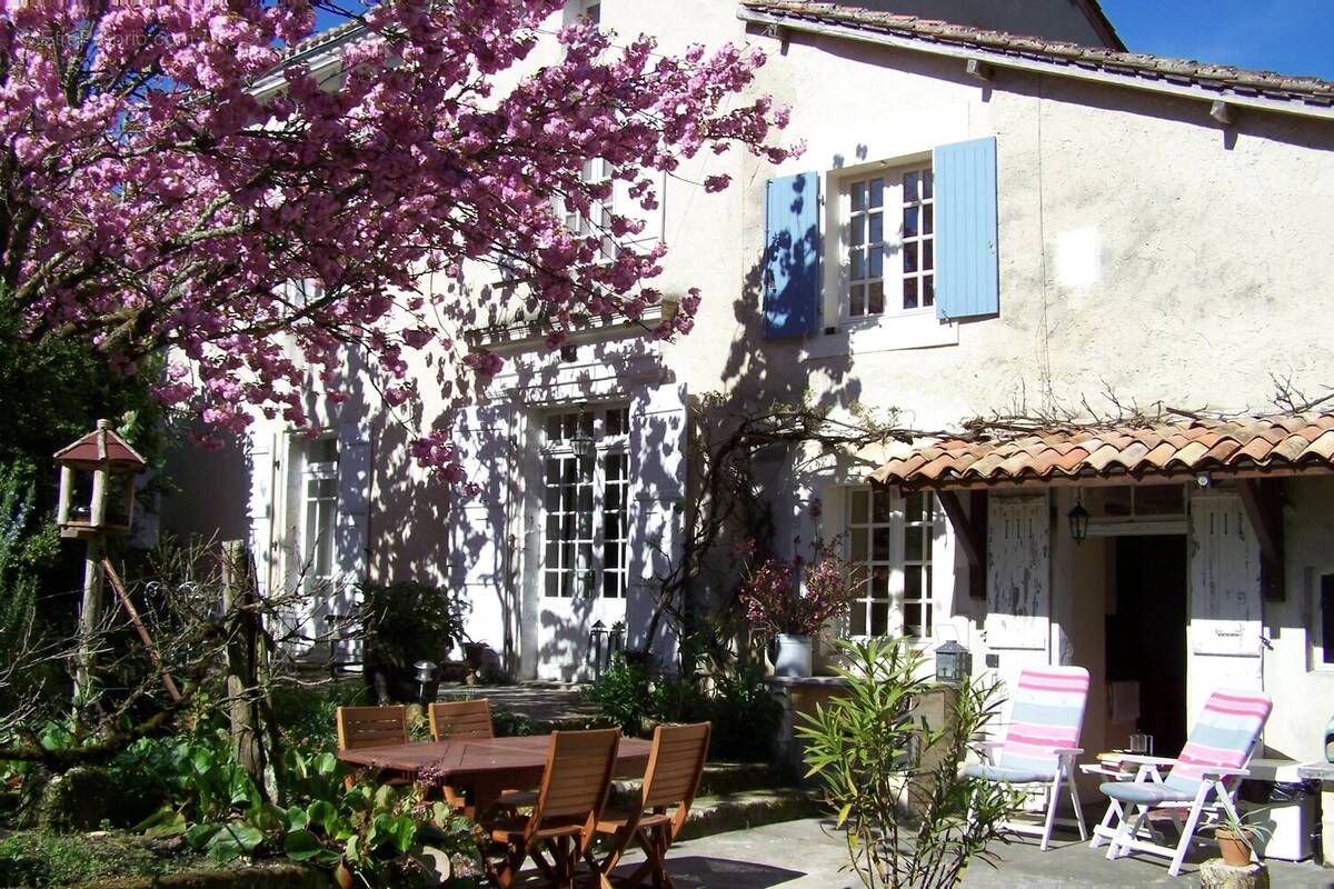 Maison à MAREUIL