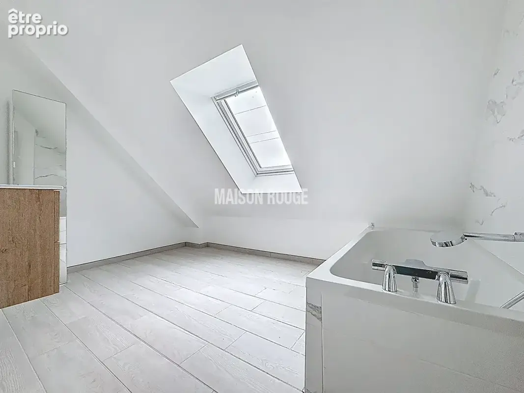 DOL DE BRETAGNE, belle maison neuve familiale aux prestations modernes recherchées - photo 11