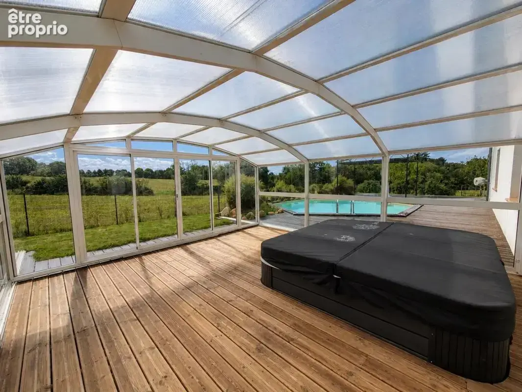 Maison 5 pièces de 166 m² à Argelos avec grange - photo 4