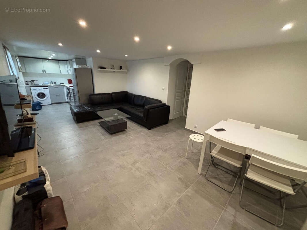 Maison à TREMBLAY-EN-FRANCE