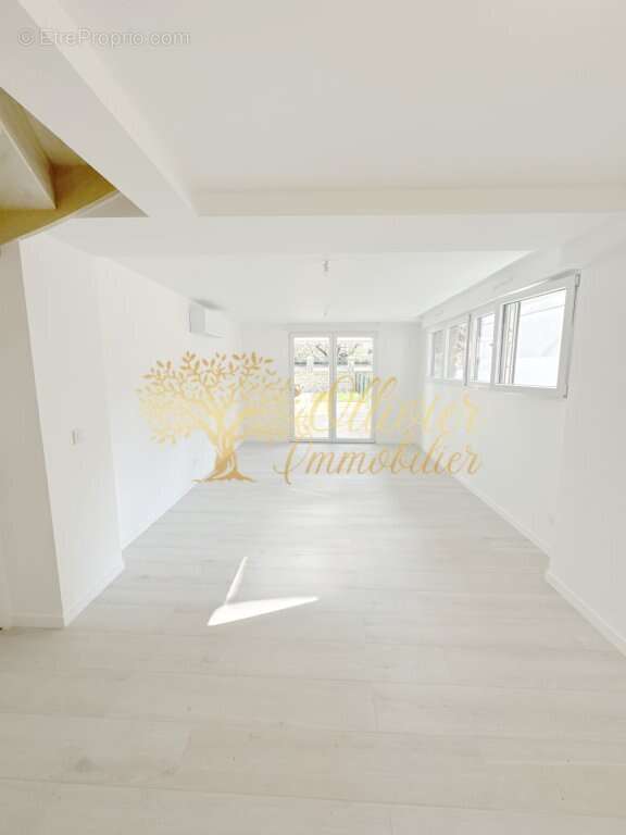 Appartement à LE PERREUX-SUR-MARNE